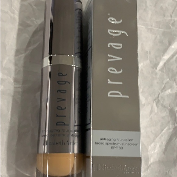 prevage elizabeth arden foundation